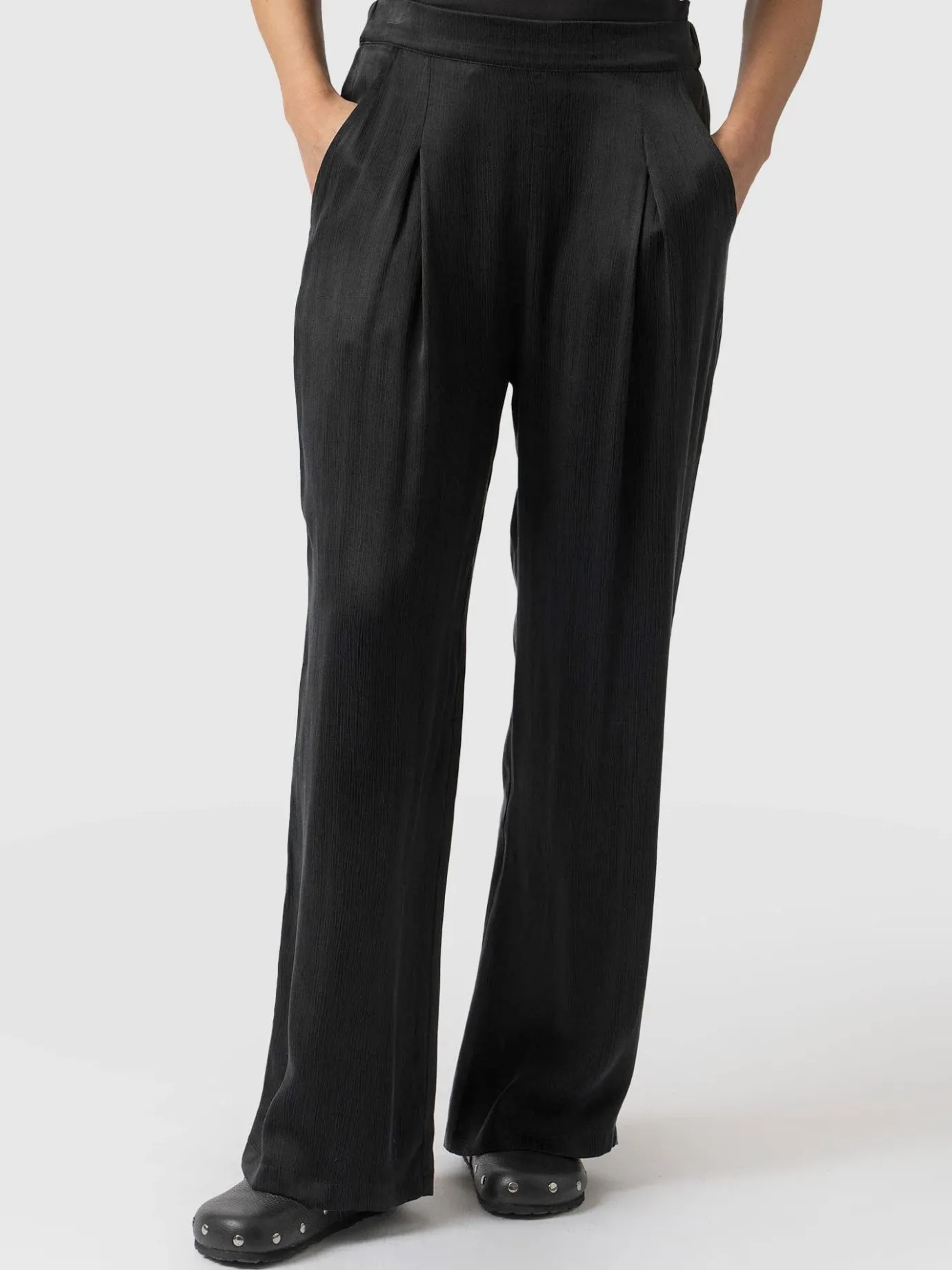 Pants|Saint and Sofia Rowan Wide Leg Pant - Black