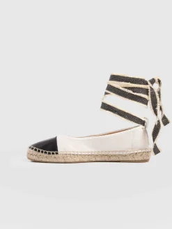 Shoes|Saint and Sofia Rowe Espadrille Tie Pumps - Cream/Black