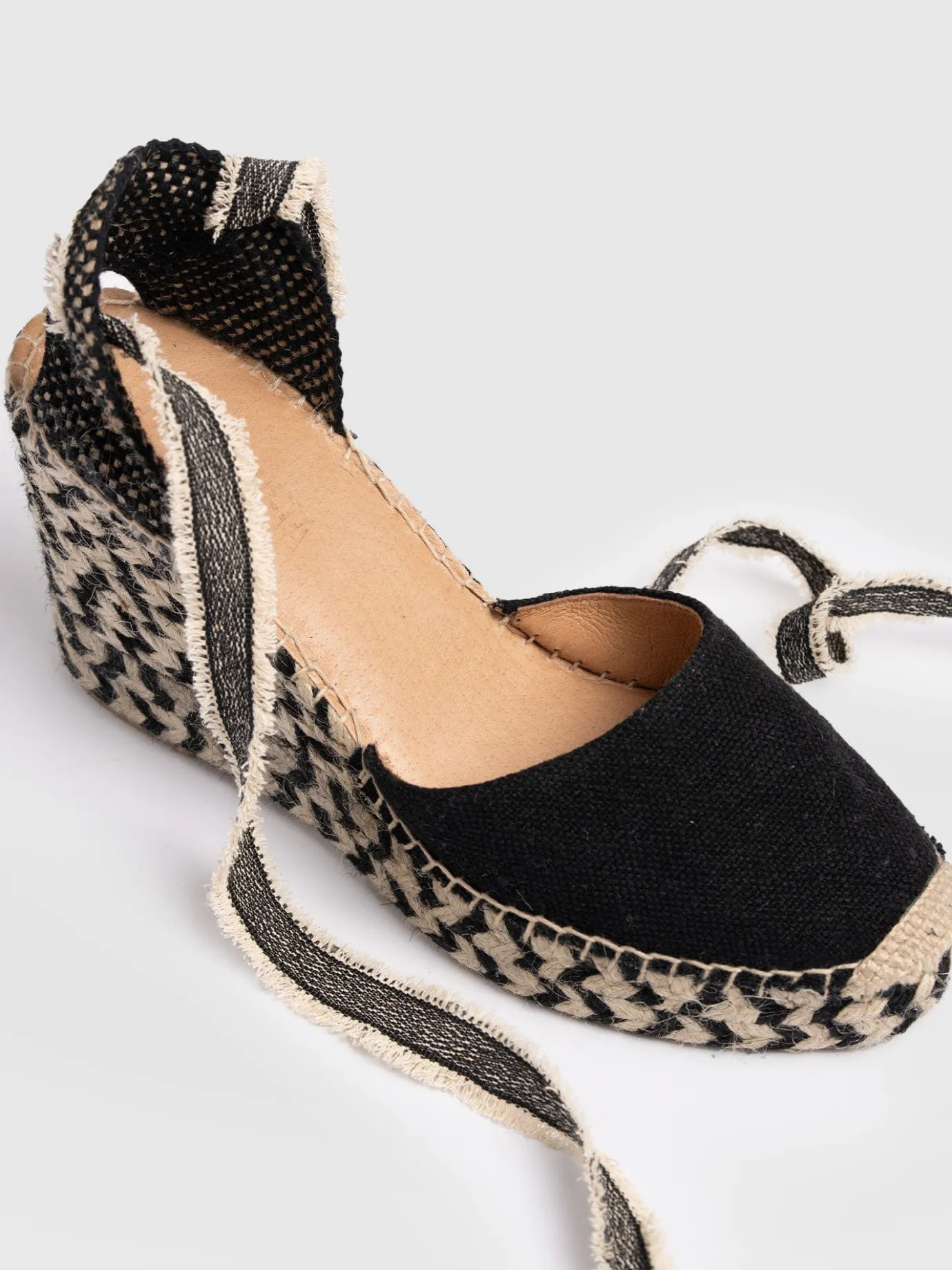 Shoes|Saint and Sofia Rowe Espadrille Tie Wedges - Black