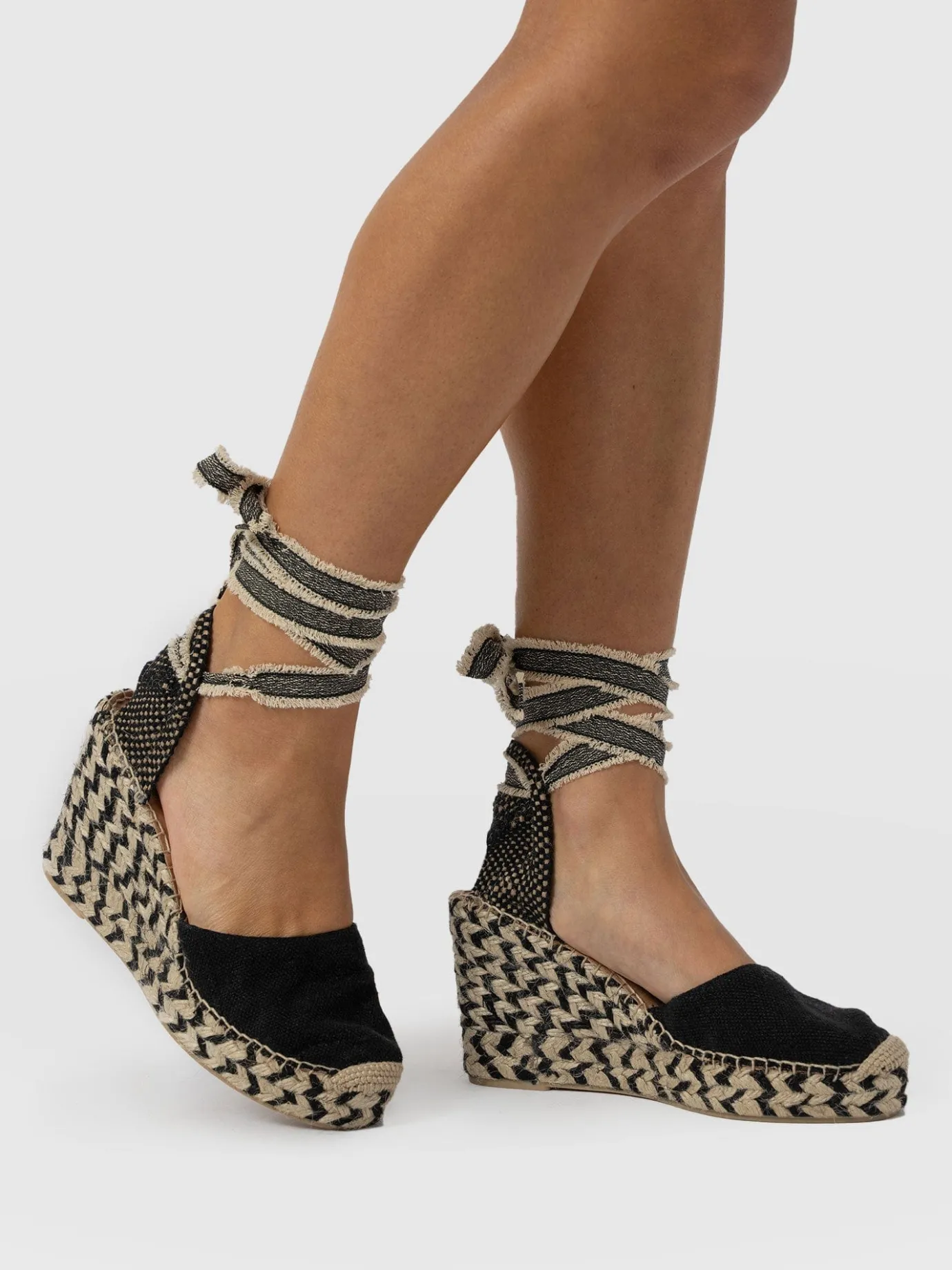 Shoes|Saint and Sofia Rowe Espadrille Tie Wedges - Black
