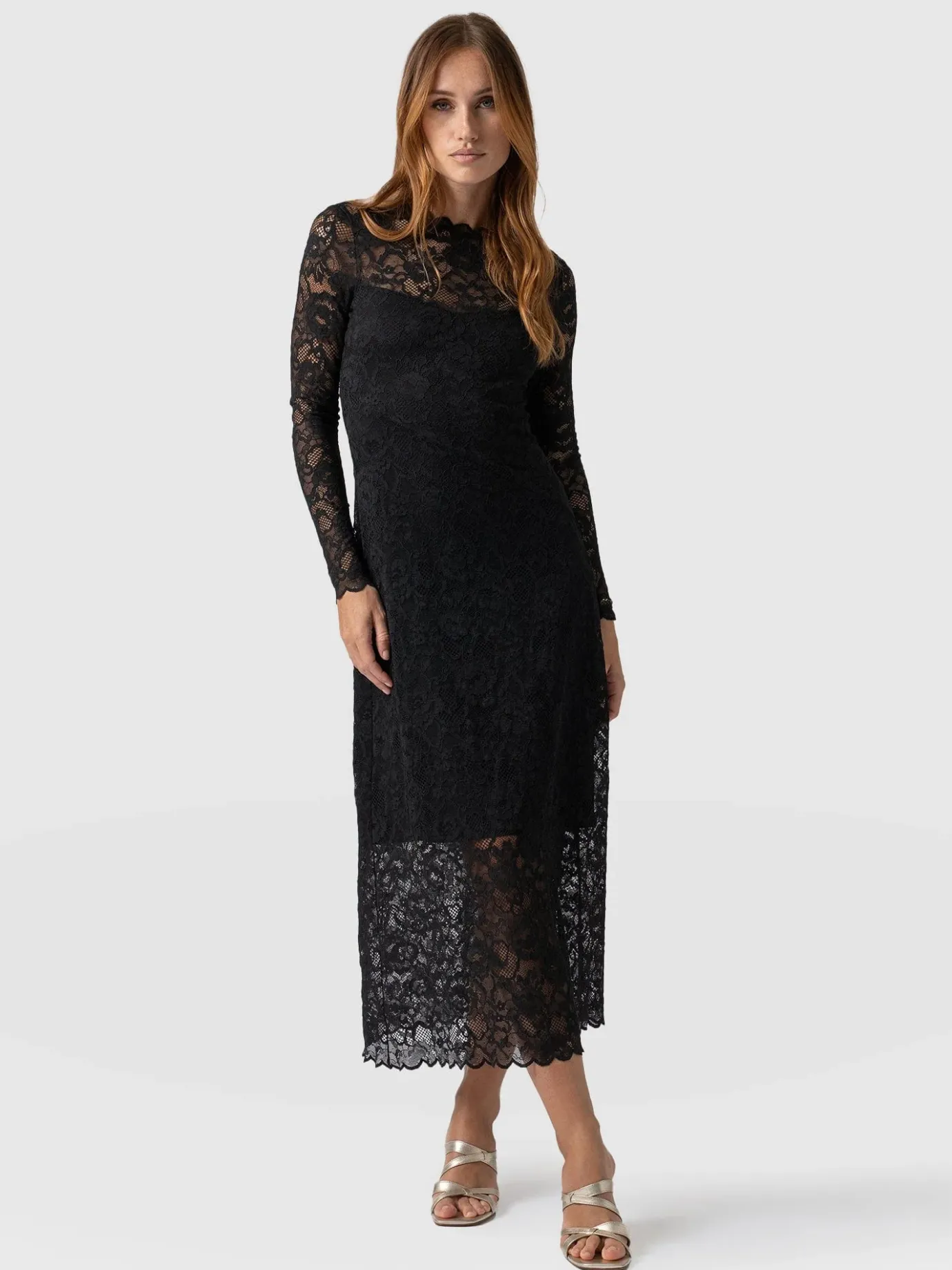Dresses|Saint and Sofia Runway Lace Dress - Black
