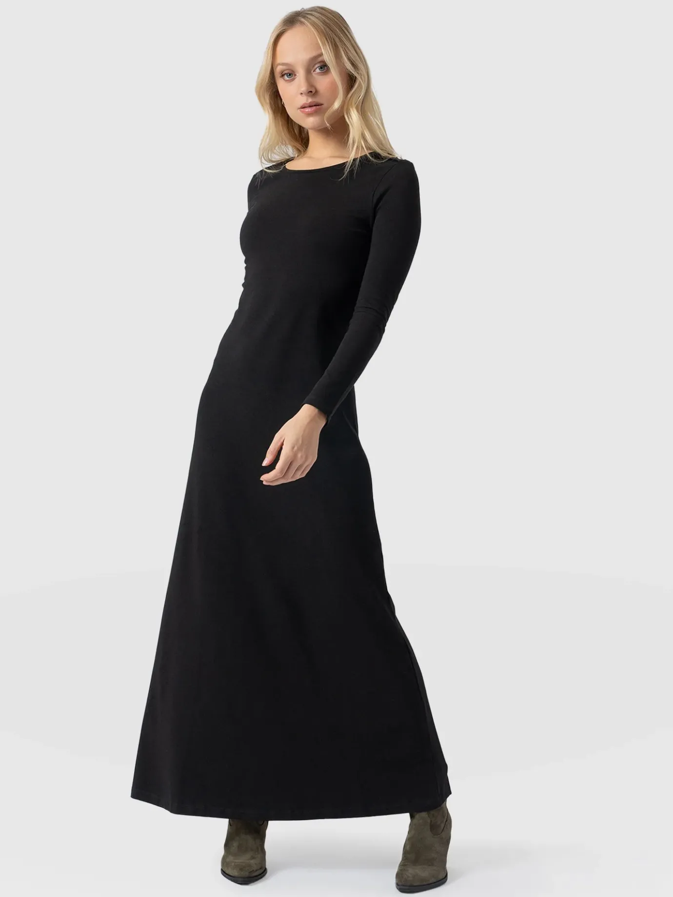 Dresses|Saint and Sofia Runway Maxi Dress - Black