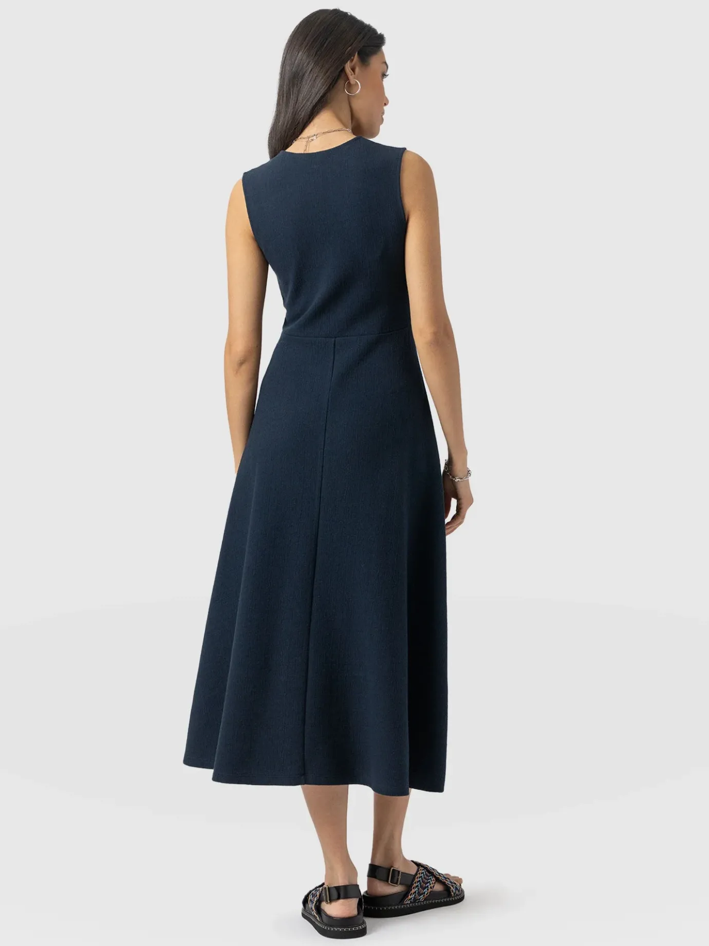 Dresses|Saint and Sofia Sleeveless Maggie Wrap Dress - Navy Textured