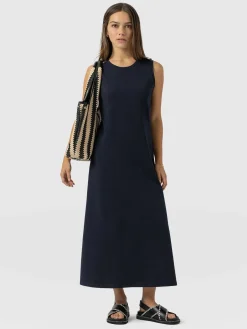 Dresses|Saint and Sofia Sleeveless Runway Maxi Dress - Navy