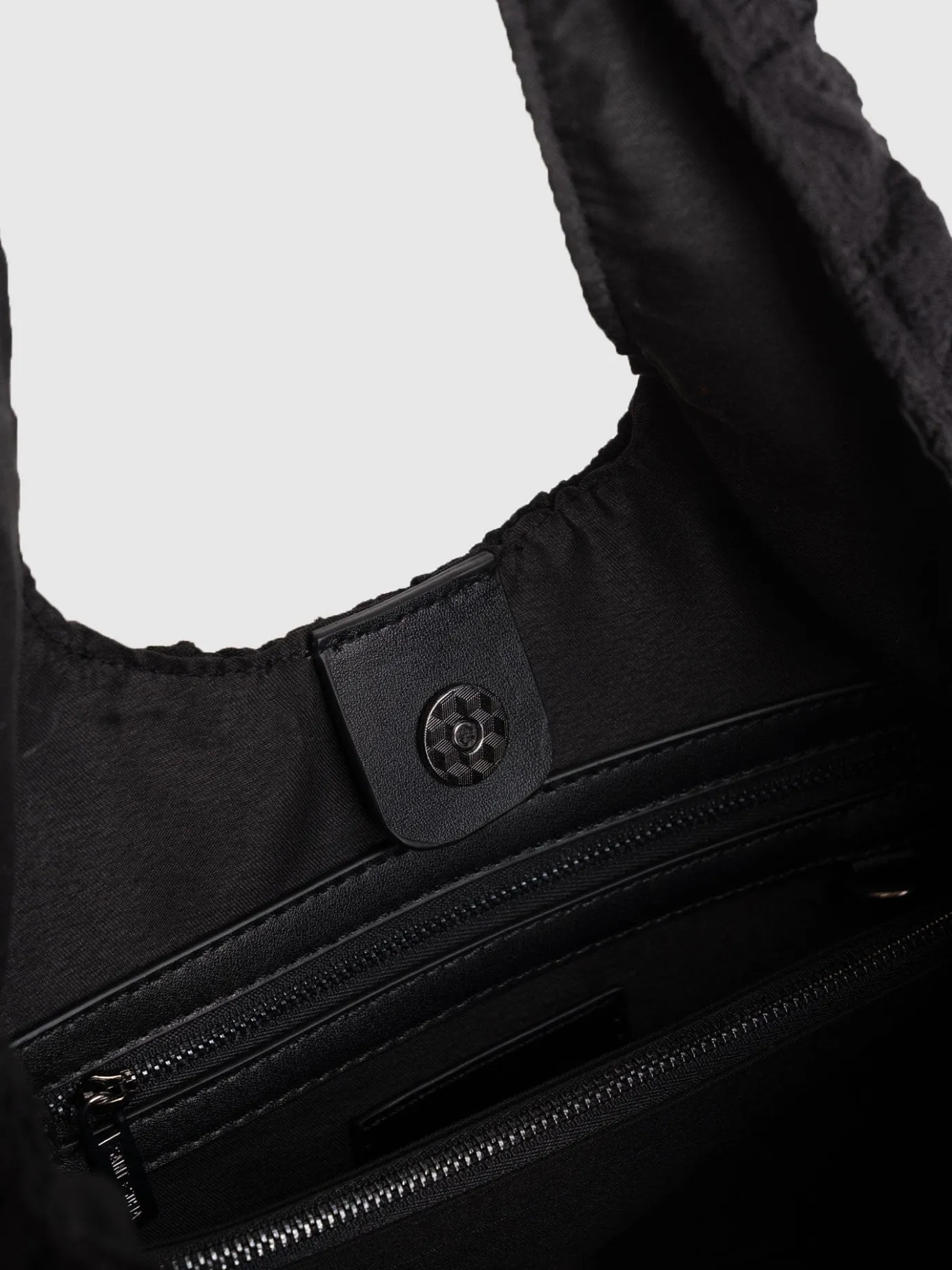 Accessories|Shoulder Bags|Saint and Sofia Soho Shoulder Tote Bag - Black