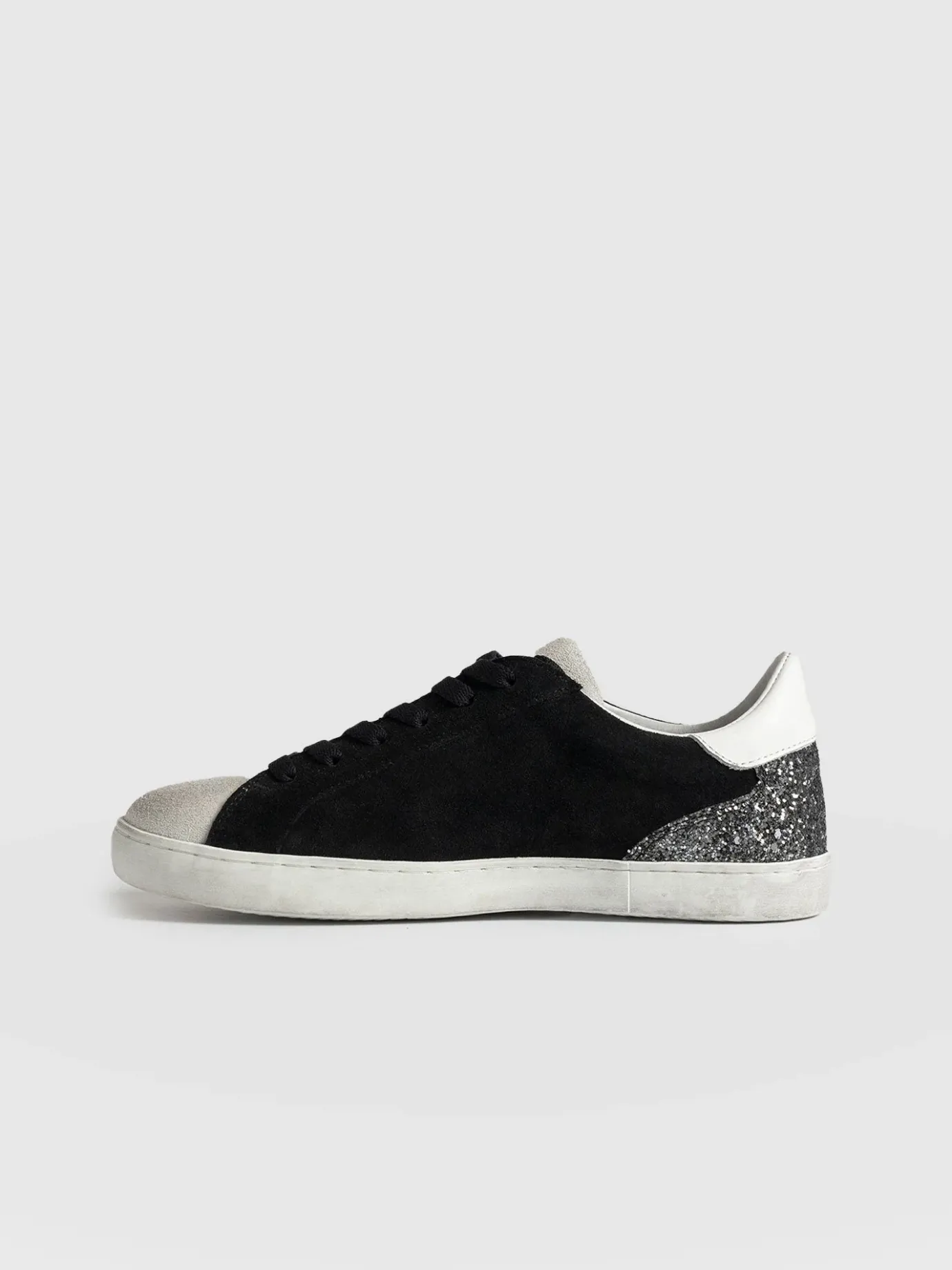 Sneakers|Shoes|Saint and Sofia Spitalfields Sneaker - Black