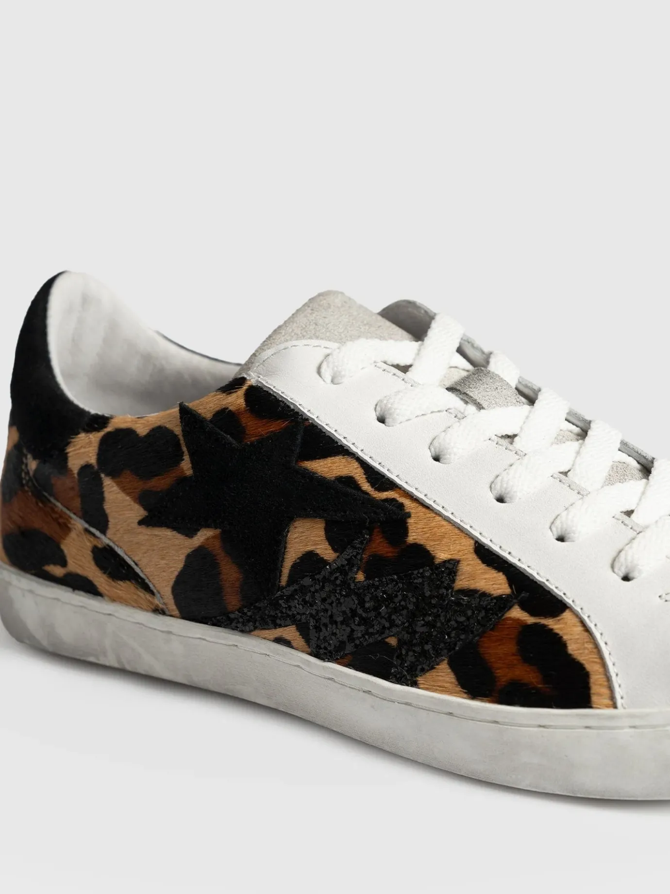 Sneakers|Shoes|Saint and Sofia Spitalfields Sneaker - Leopard/ Star