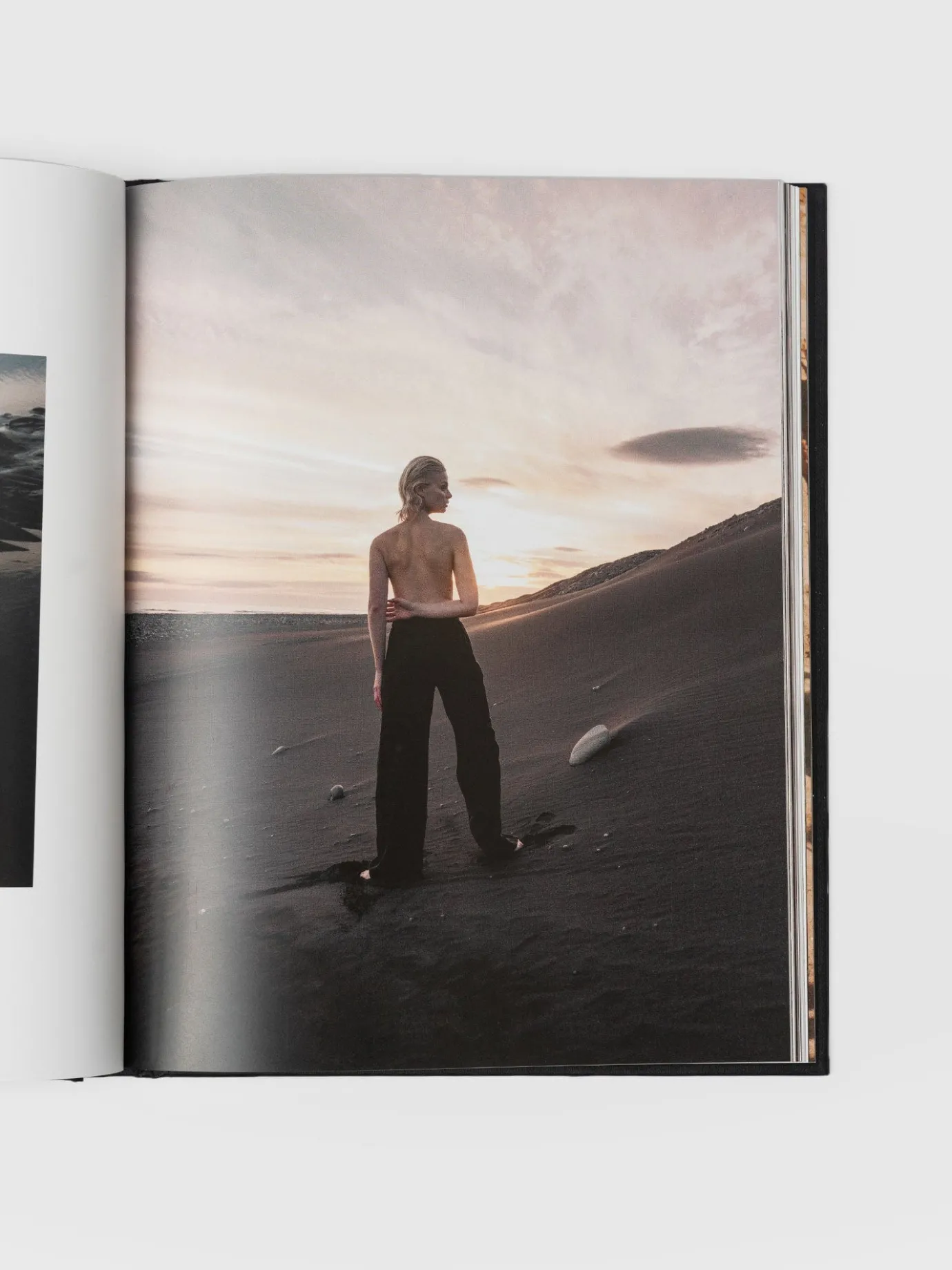 Accessories|Saint and Sofia Story - Coffee Table Book