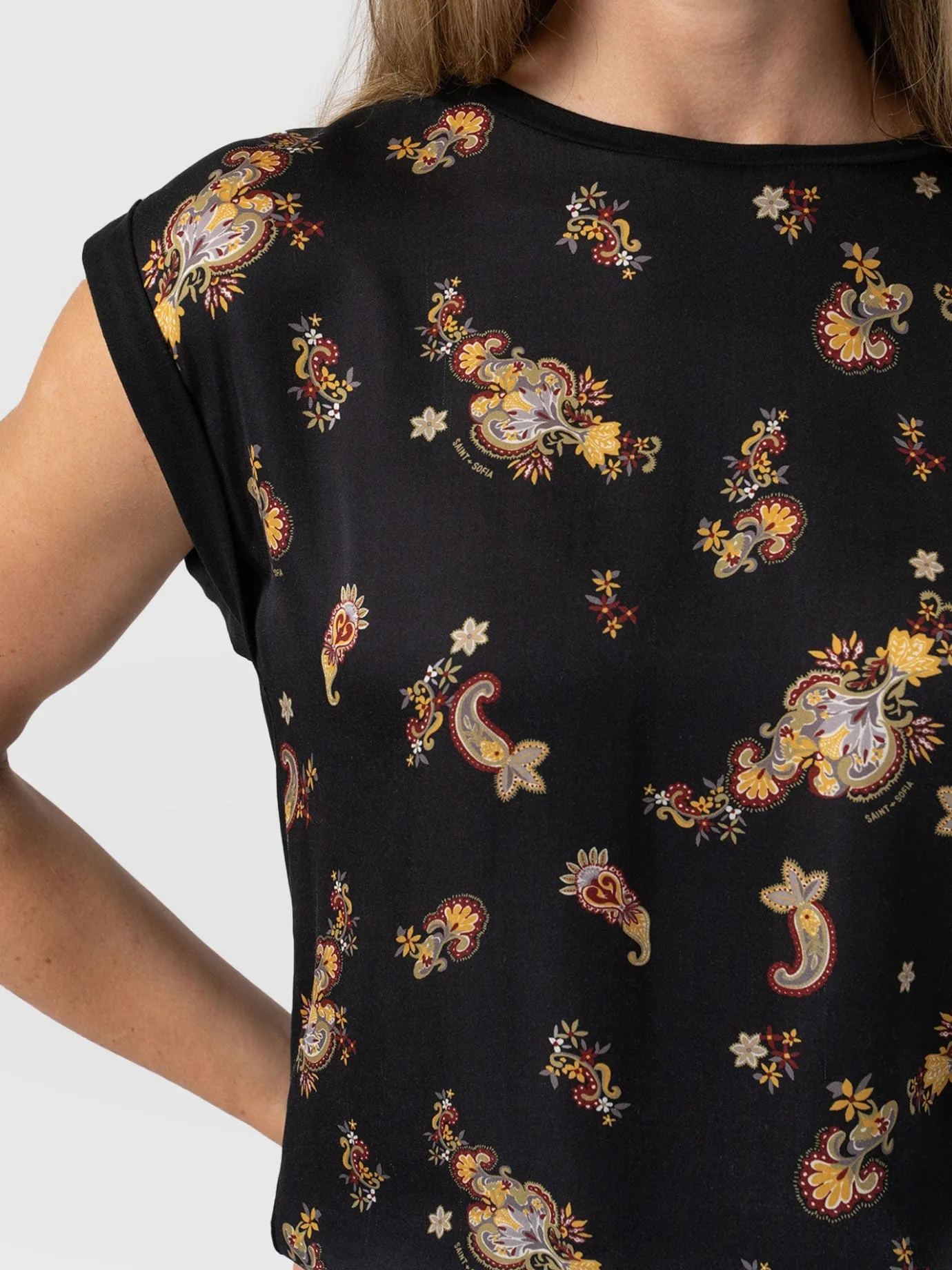 T-shirts & Tanks|Saint and Sofia Turn Up Contrast Tee - Black Paisley