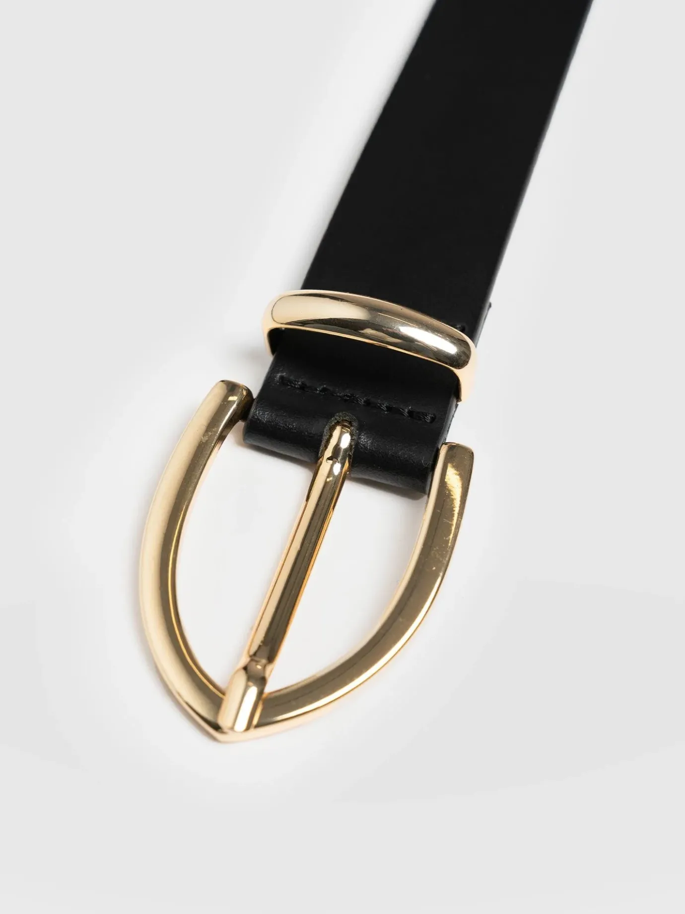 Leather Belts|Accessories|Saint and Sofia Victory Belt - Black